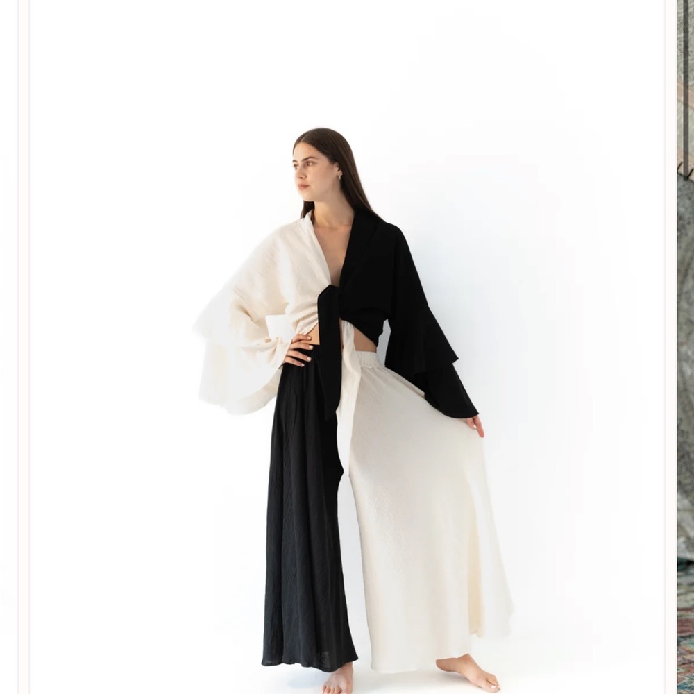 Chic Black and White Bell Sleeve Outfit